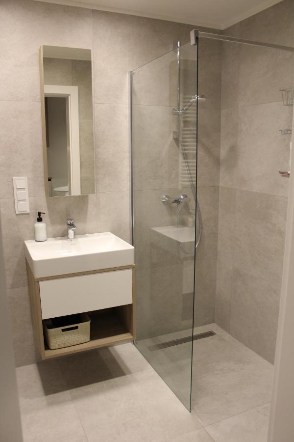 רוגובו O! Shellter Apartment Luxury By Oskar מראה חיצוני תמונה